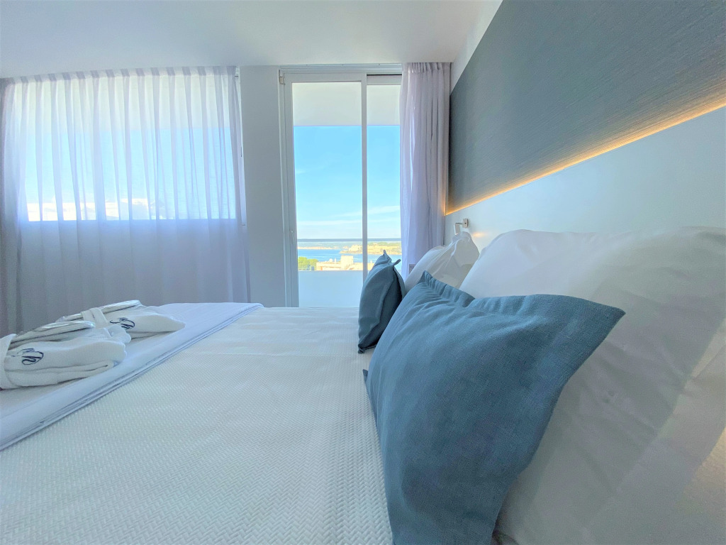 Sky Senses Hotel