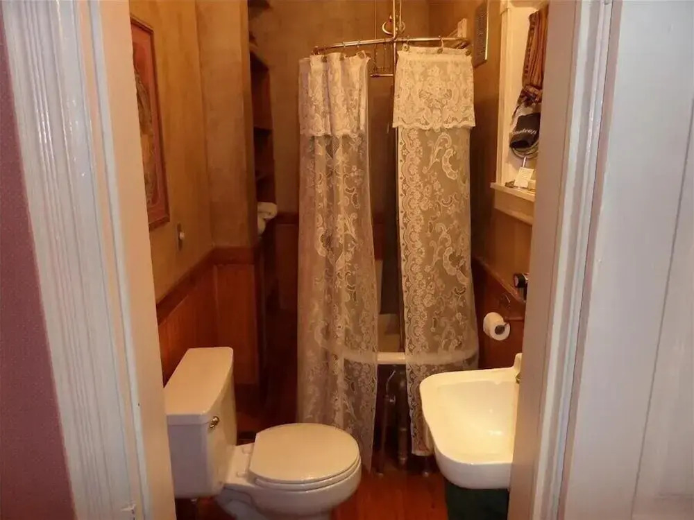 Bridgeford House Bed and Breakfast