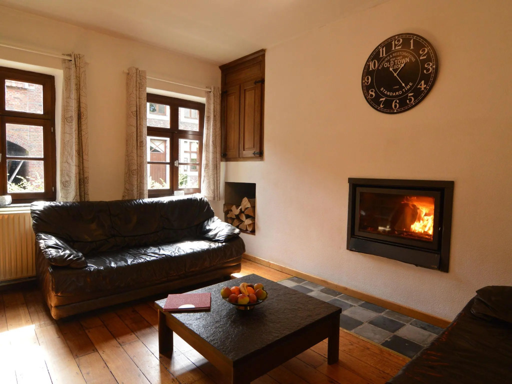 Teuven Farmhouse for 24 Guests