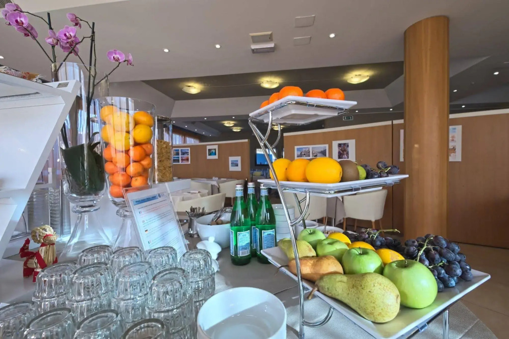 Noventa Hotel