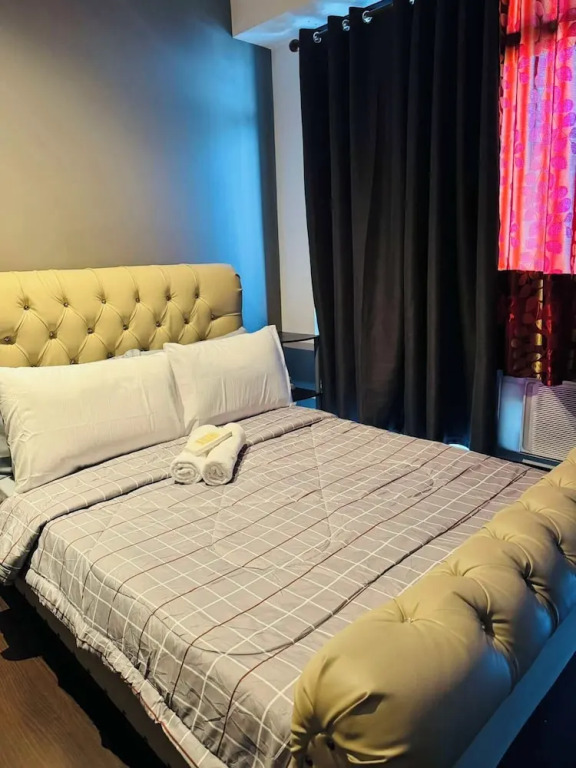 Studio Unit with Balcony in The Gramercy Residences