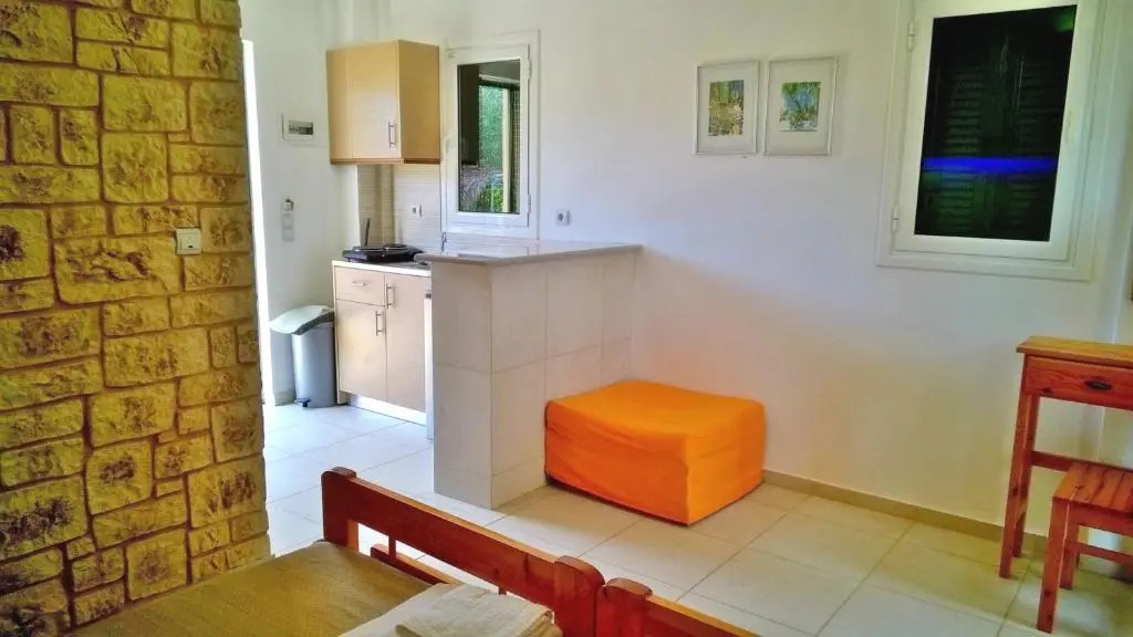 Irini Apartments