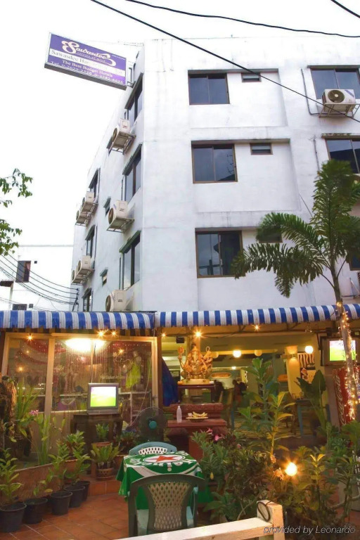 Отель Sawasdee Khaosan Inn