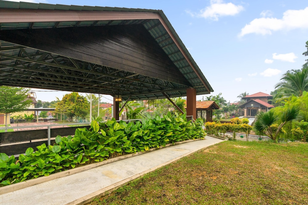 Villa Kiambang