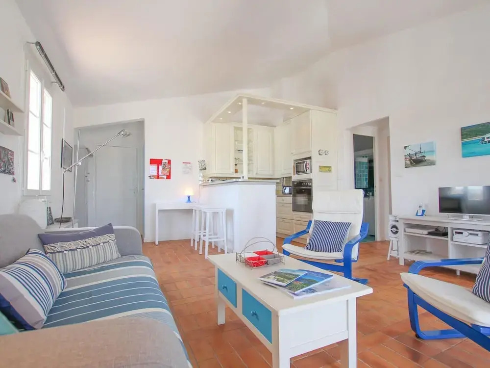 Modern Apartment in Port Grimaud Near the Beach