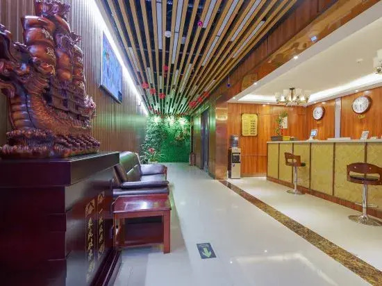 Xinzheng Marriott Business Hotel (Shuanghu Avenue Subway Station)