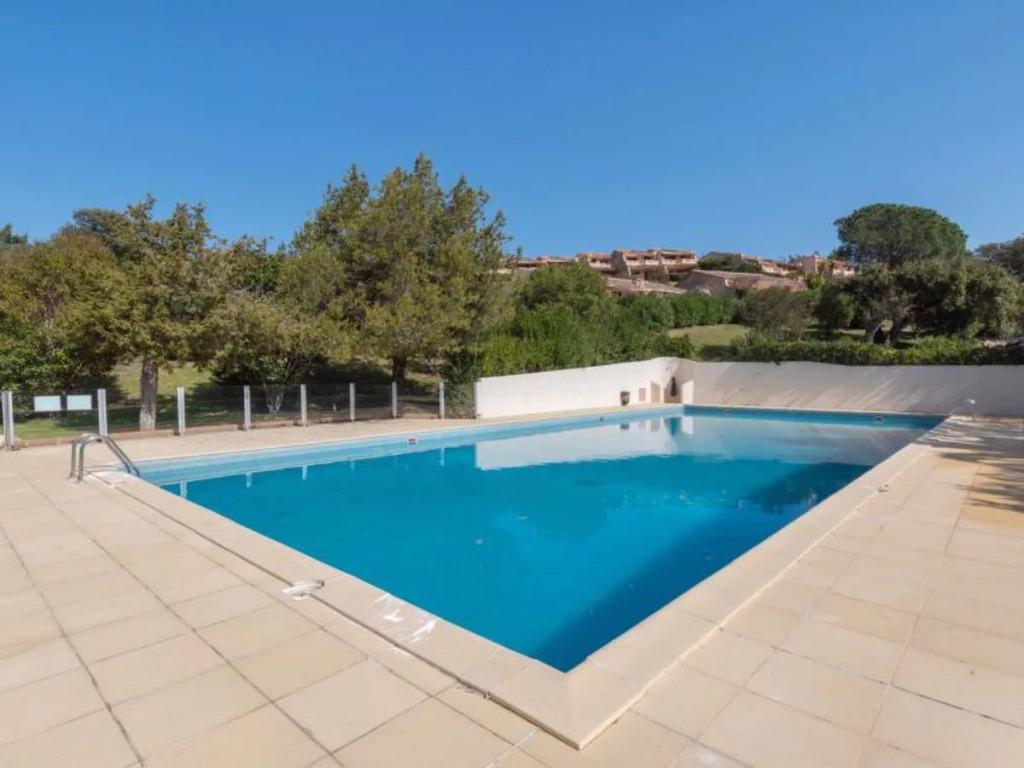 Domaine Santa Giulia Palace