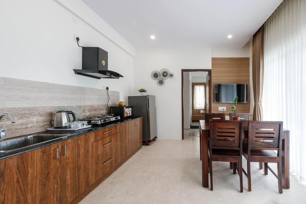 The Signature Serviced Apartments