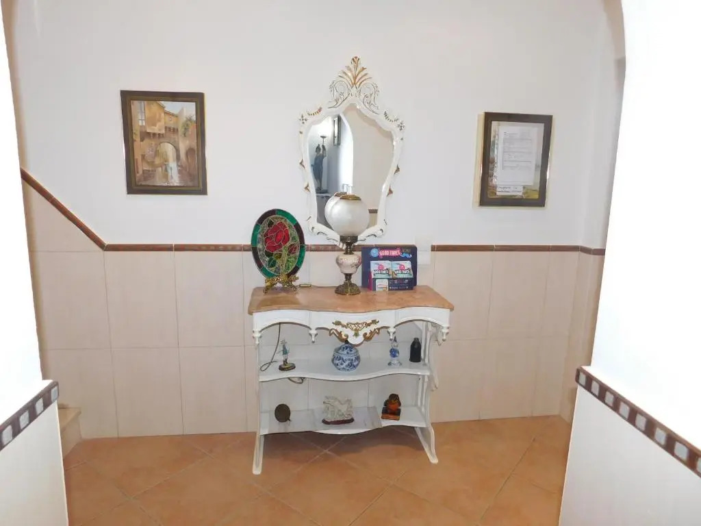 Dinas Guesthouse