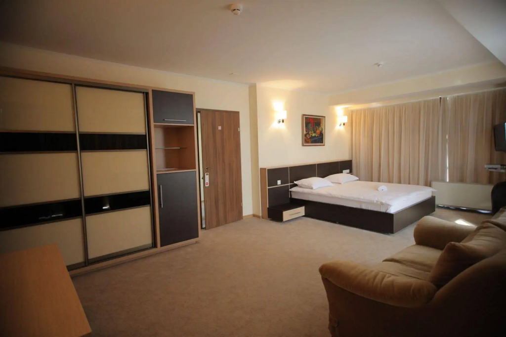 Mercure Chisinau Center Jazz Hotel