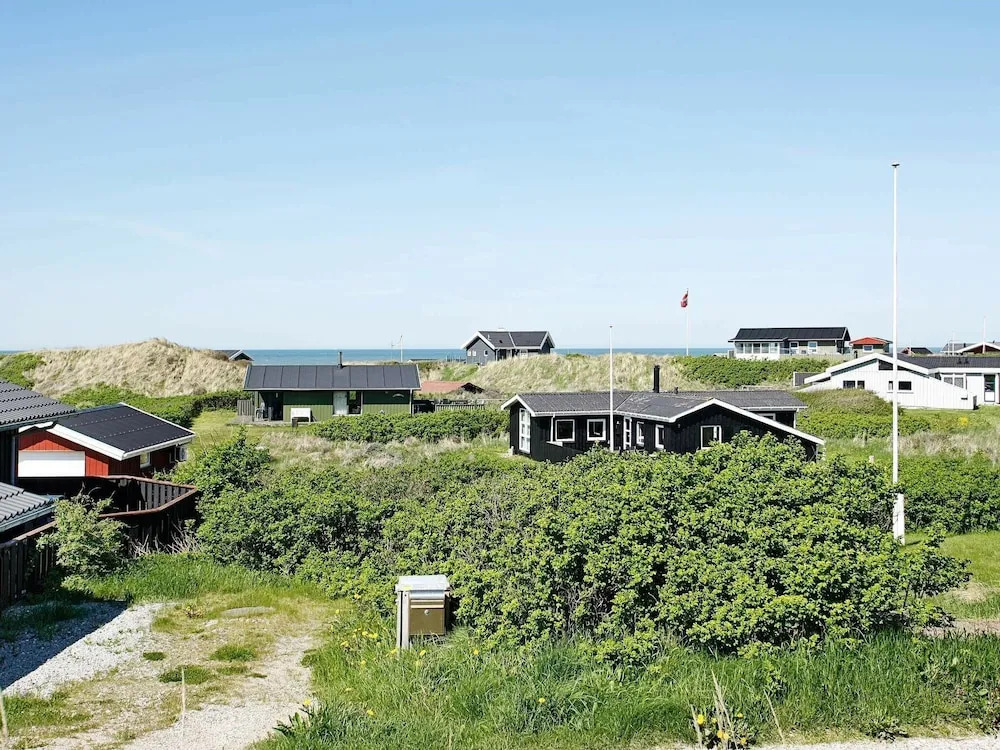 Seerene Holiday Home With Sauna at Lønstrup