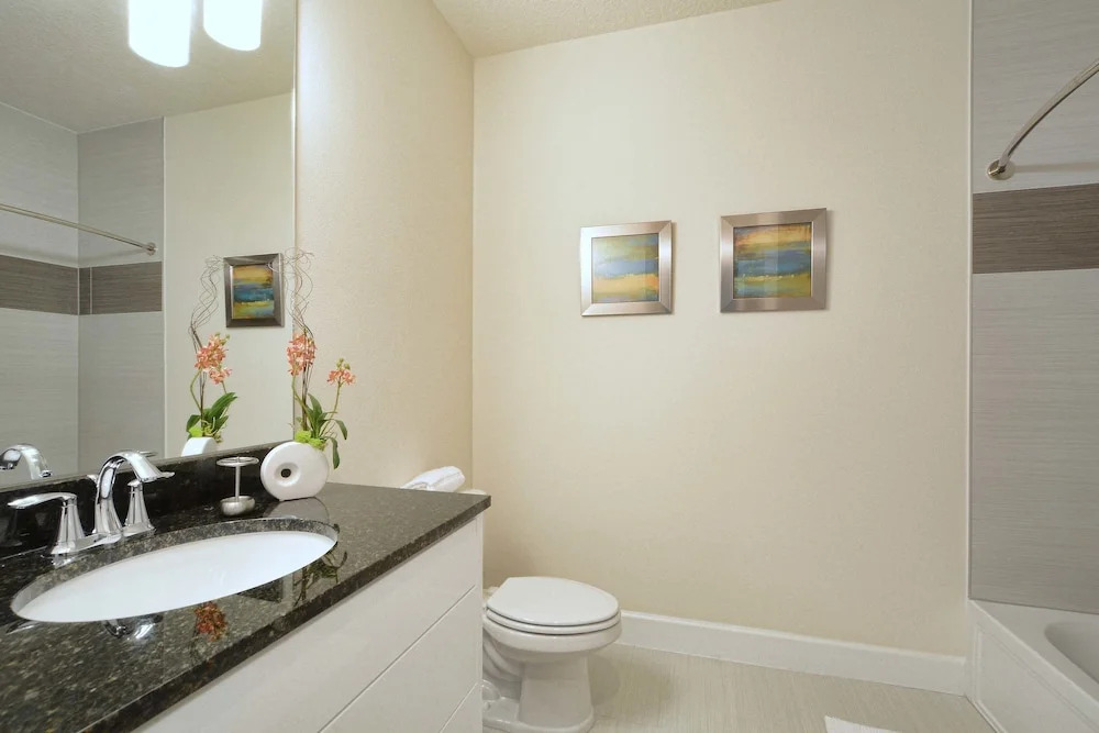 Serenity - 3 Bed Townhouse w/splashpool-5105SY