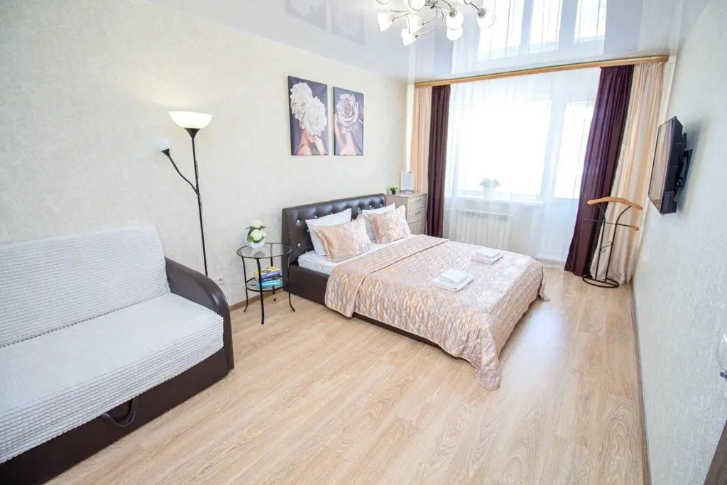 Apartment Four Seasons md. Mirny 2/1