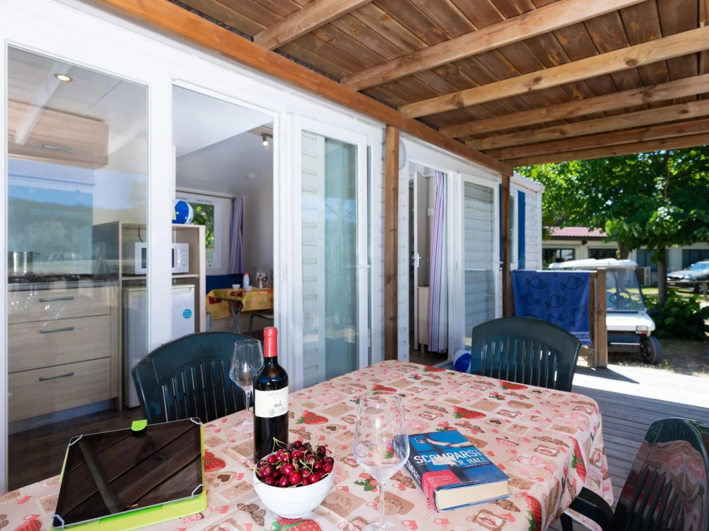 Mobile Home in Italy Near the Beach