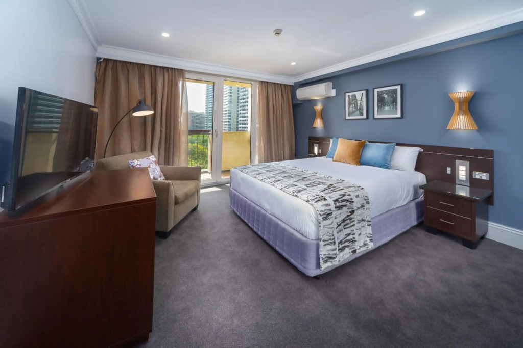 Hyde Park Inn
