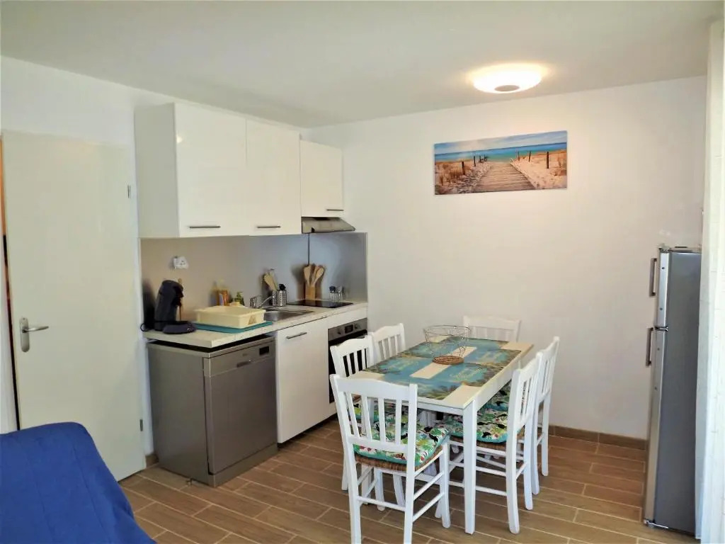 Appartement 6 personnes totalement rénové avec piscine