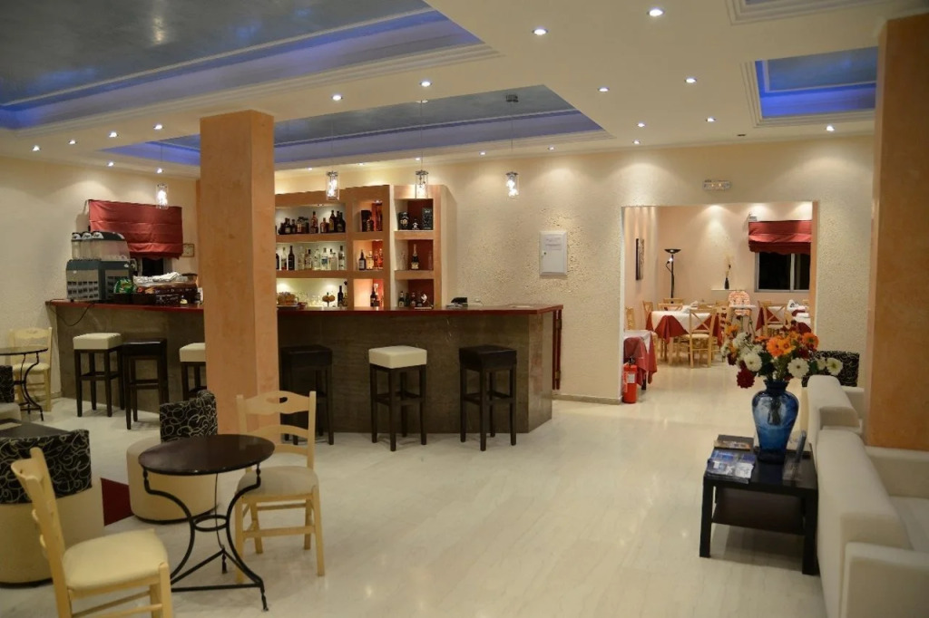 Primavera Hotel