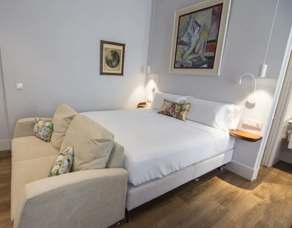 Hotel Oleum - Parking Gratuito bajo disponibilidad y reserva previa