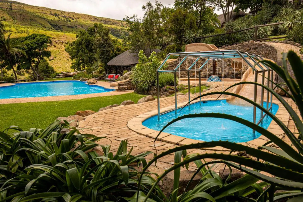 Cavern Resort & Spa