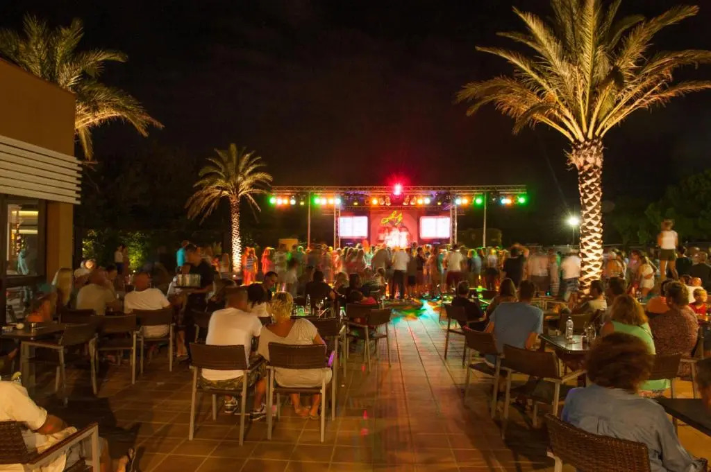 Camping & Bungalows Platja Brava