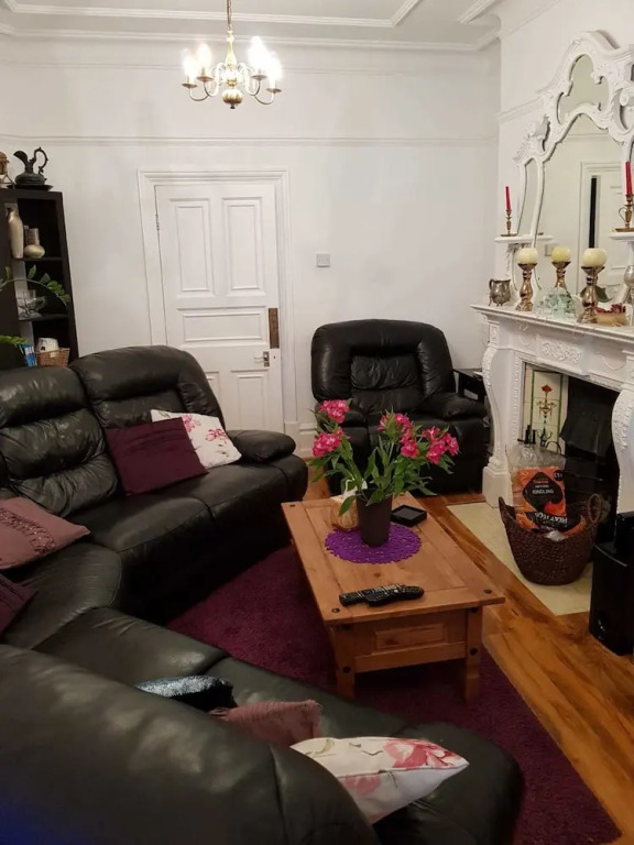 Beautiful Room in Victorian Family Home