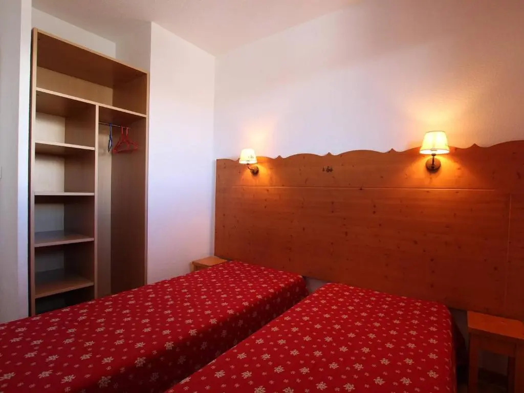 Appartement Puy-Saint-Vincent, 2 pièces, 6 personnes - FR-1-330G-76