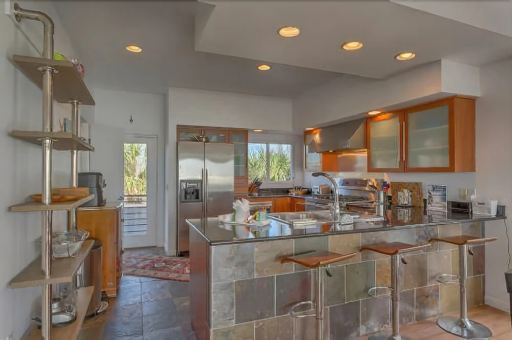 The House on the Blue Shore of Silence by Pristine Properties Vacation Rentals