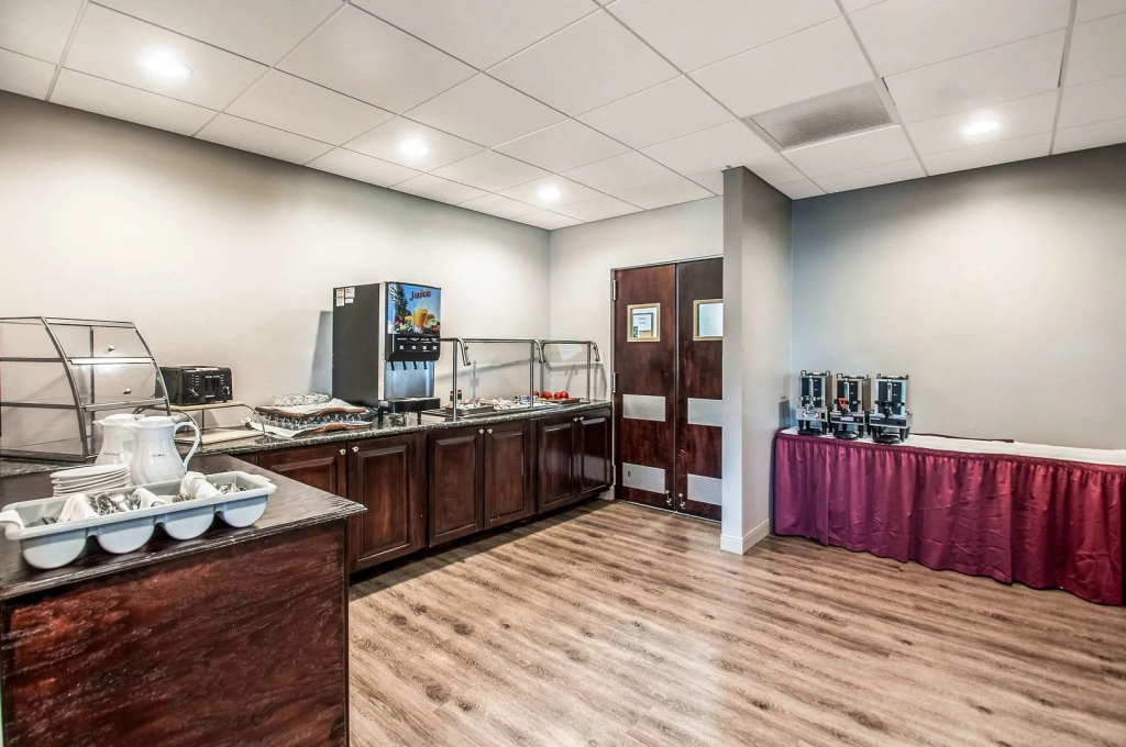 Carradoc Hall Hotel & Conference Center - Leesburg by The Red Collection