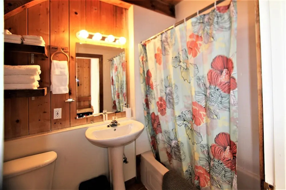 Black Bear Cottage