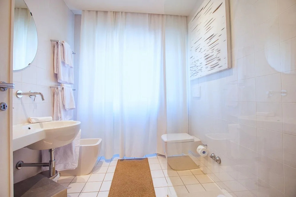 Beautiful 4 Bed Flat Close to Vatican