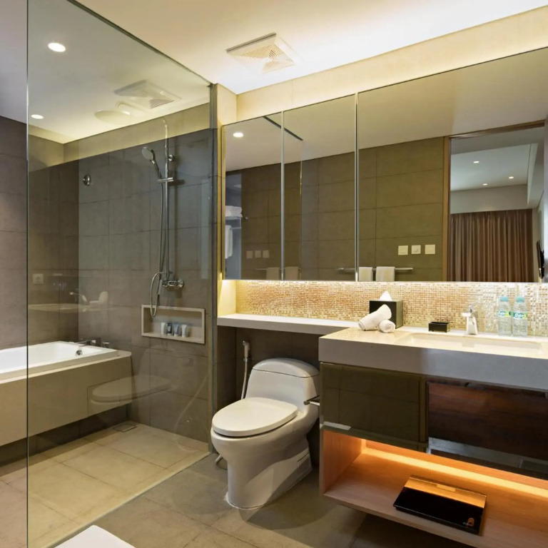Oakwood Hotel & Residence Surabaya