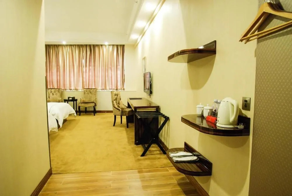 Xuhua Holiday Hotel