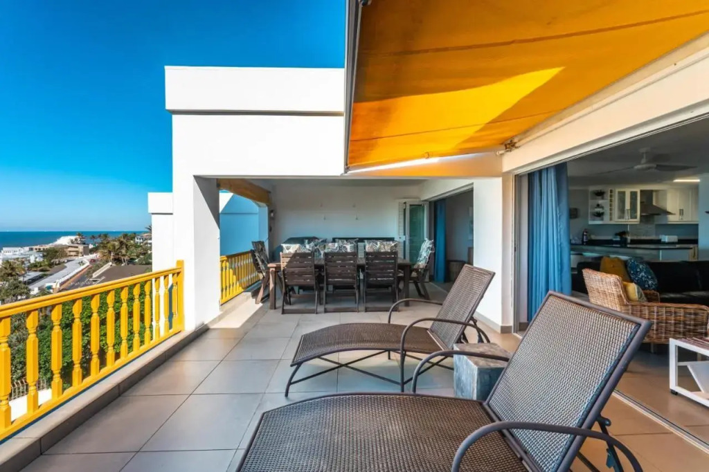 S3nsational Paros-Luxury steps away from the beach