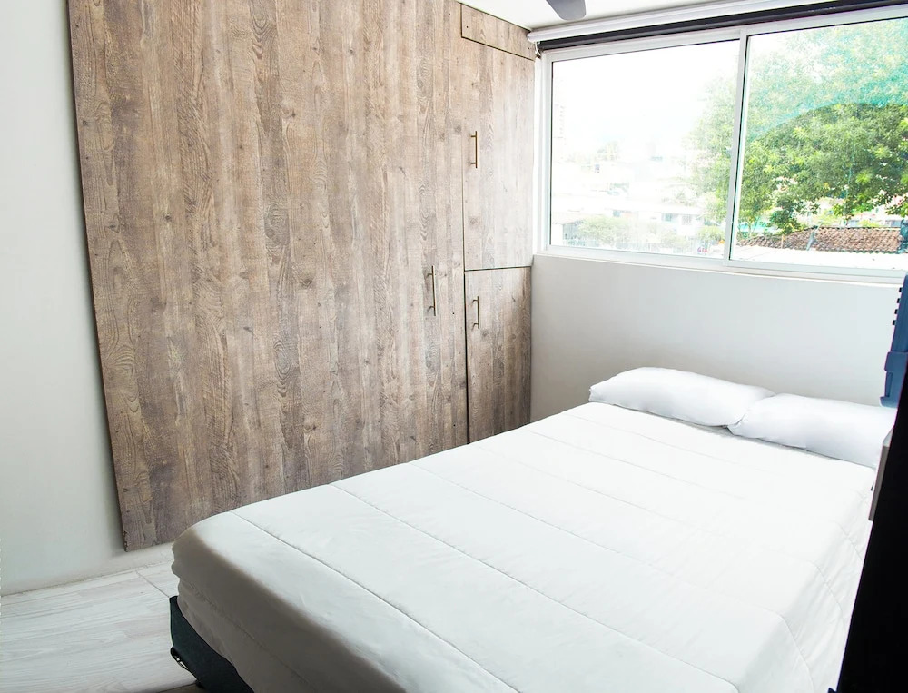 $ PROMO $ 3 Bedrooms with Bathrooms apartment & Jacuzzi in Lleras park @Poblado