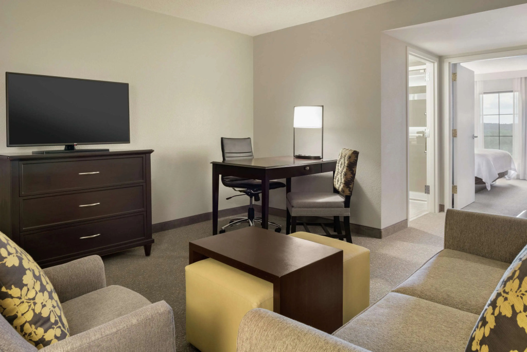 Embassy Suites by Hilton Atlanta Alpharetta