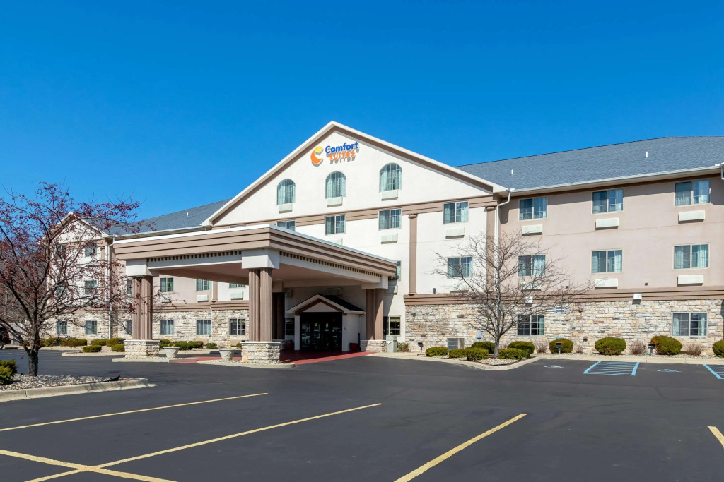 Comfort Suites Stevensville - St Joseph