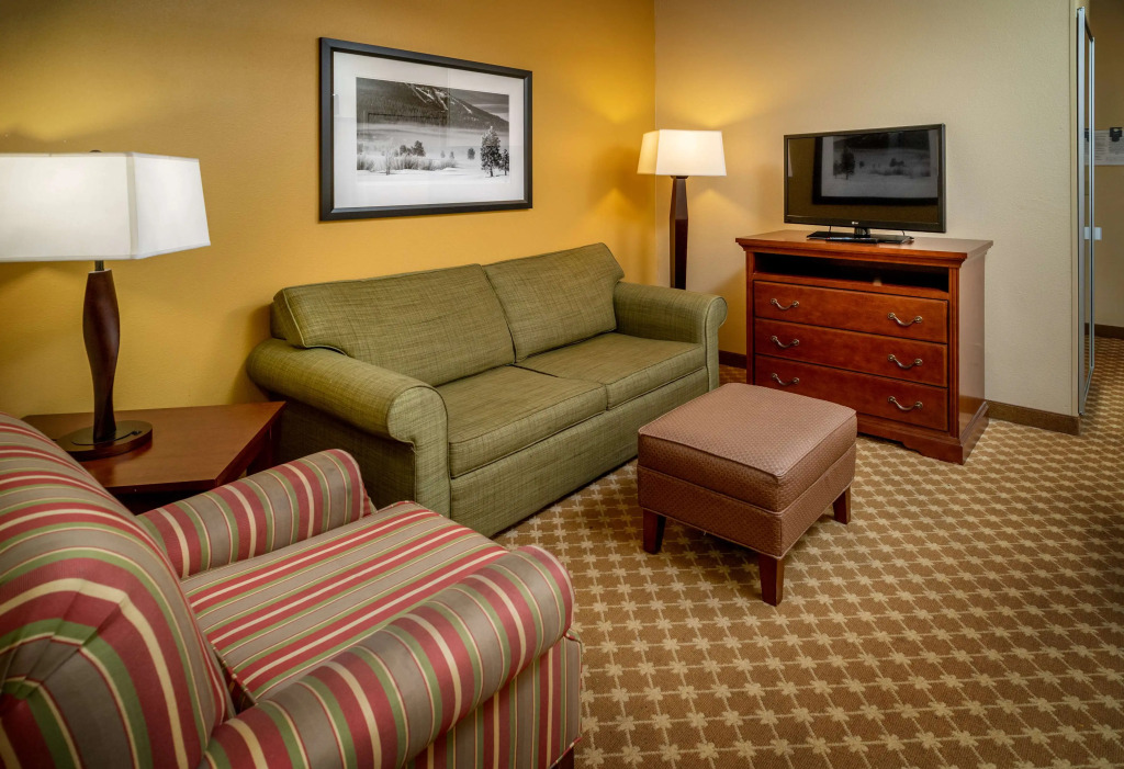 Country Inn & Suites By Radisson, Charleston South, WV