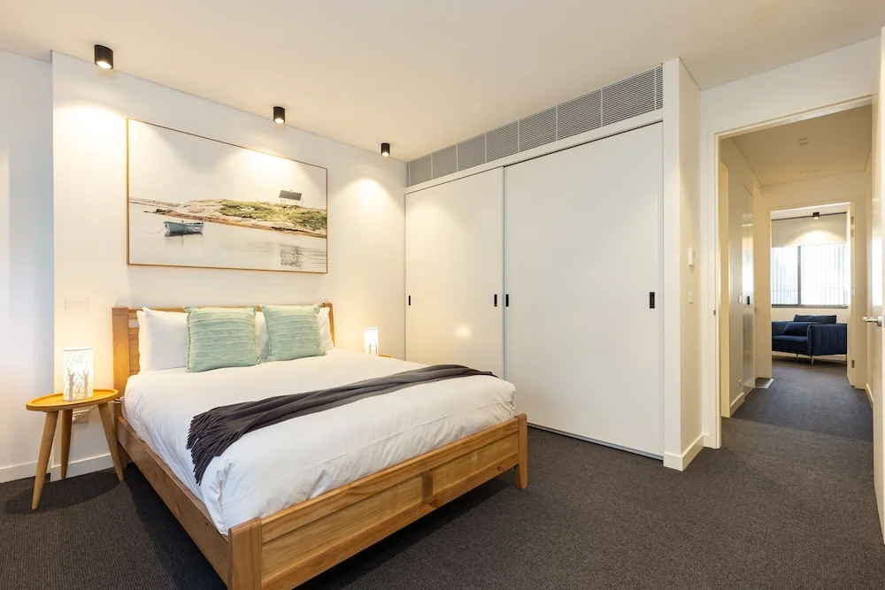 Surry Hills Furnished Apartment - ELZ
