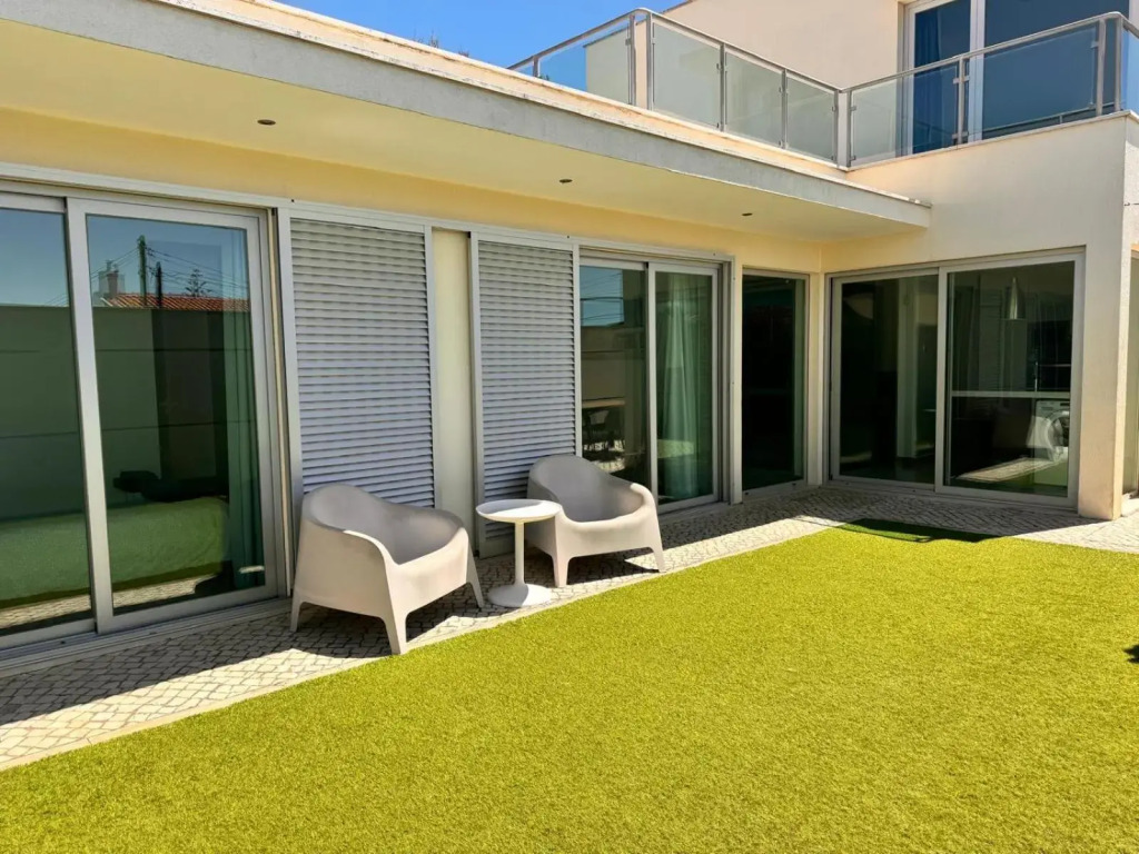 Alfarim House - close to Meco beach and Sesimbra