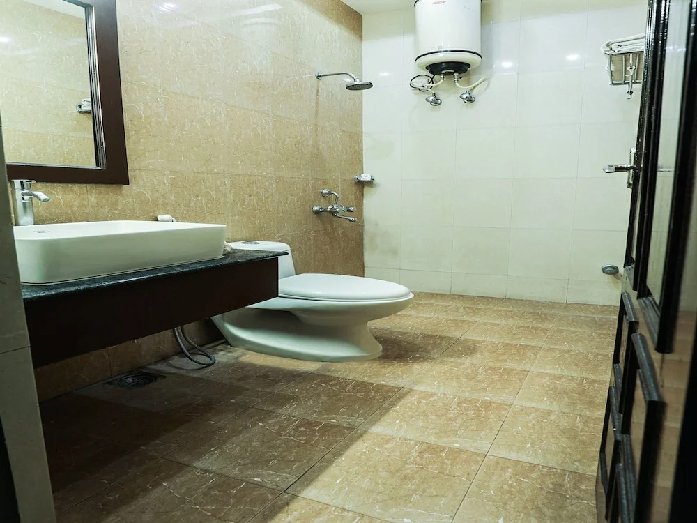 OYO 15241 Gen X Banjara by 1589 Hotels