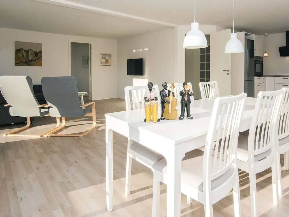 5 Star Holiday Home in Give