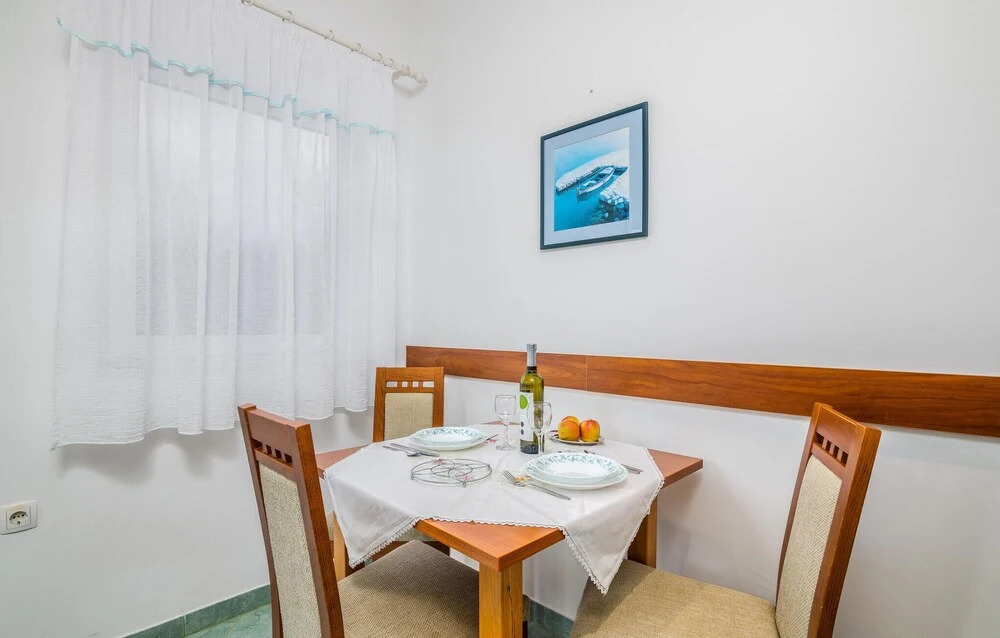 Stunning Apartment in Brzac With Wifi and 1 Bedrooms