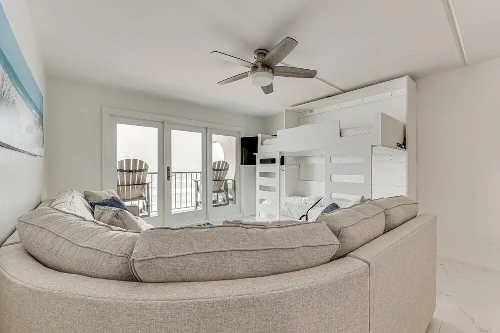 Dogs Welcome: Beachfront South Padre Island Condo