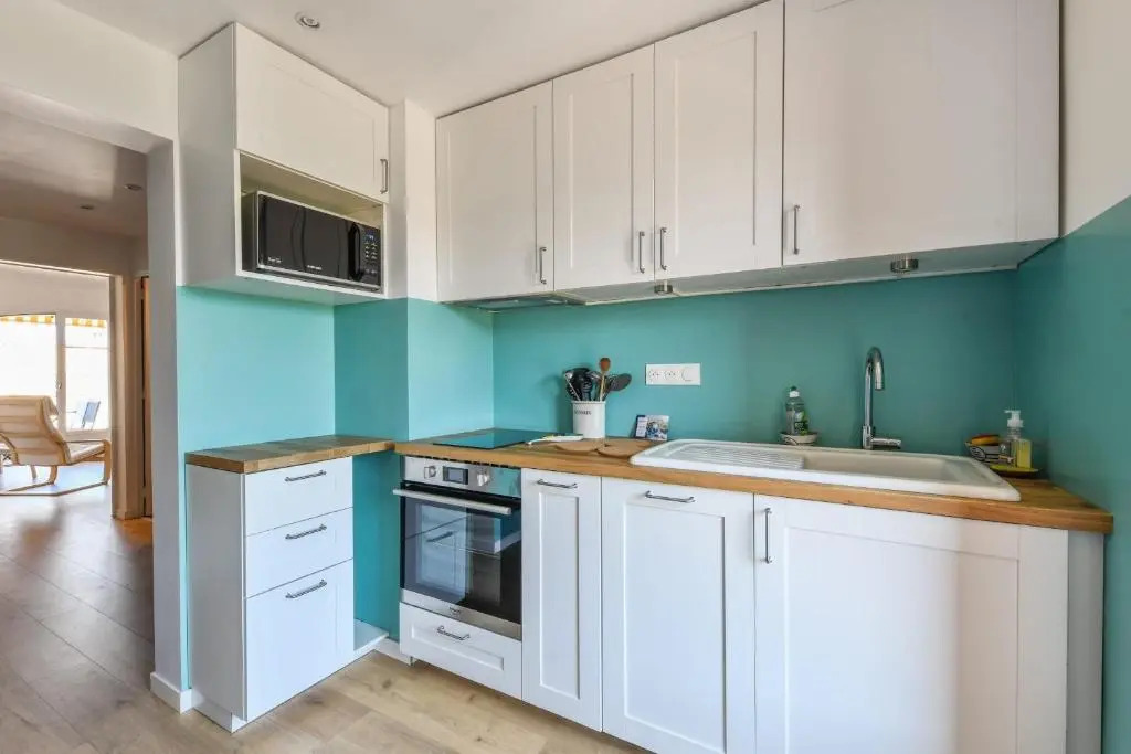 Beautiful flat at 10 min walk from the beach in Saint-Cyr-sur-Mer - Welkeys