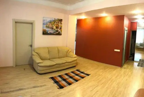 Doba In Ua Hoholya Apartments