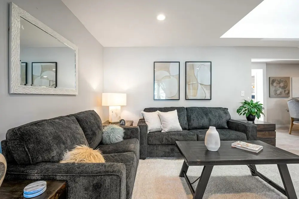 W/ Heated Pool & Hot Tub! 3br Napa Staycation Home 3 Bedroom Home by RedAwning