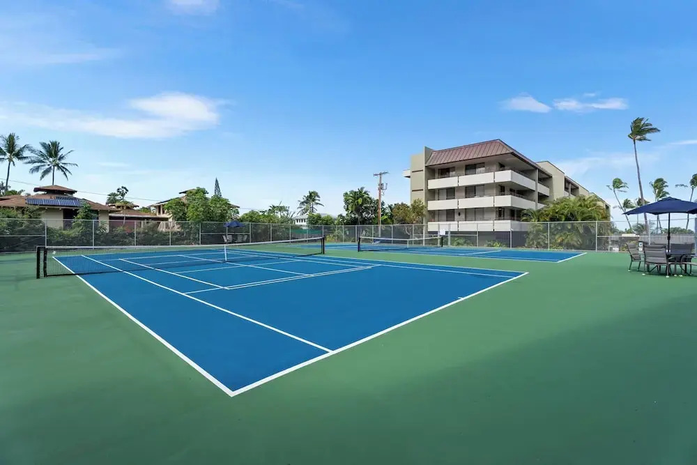 End Unit Oceanview Condo - Pool - Sauna & Tennis! - Vrkcv
