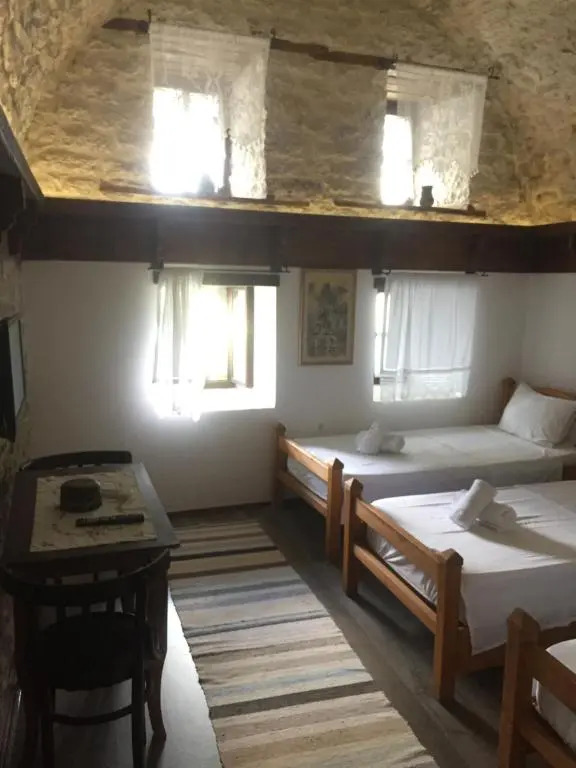 Konaku Guest house
