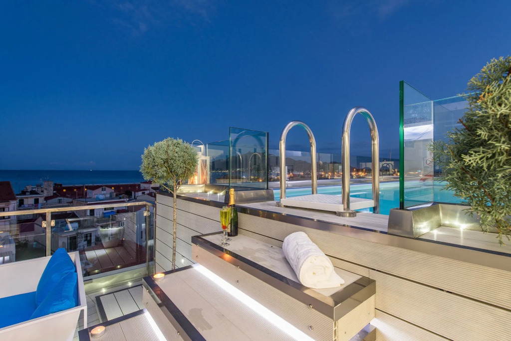 Diana Hotel