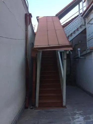Hostel Temuri